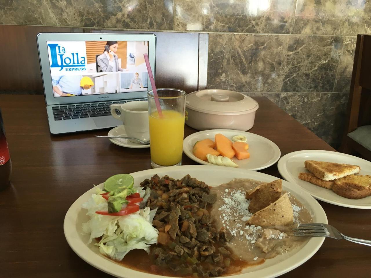 Hotel La Jolla 로스모치스 외부 사진